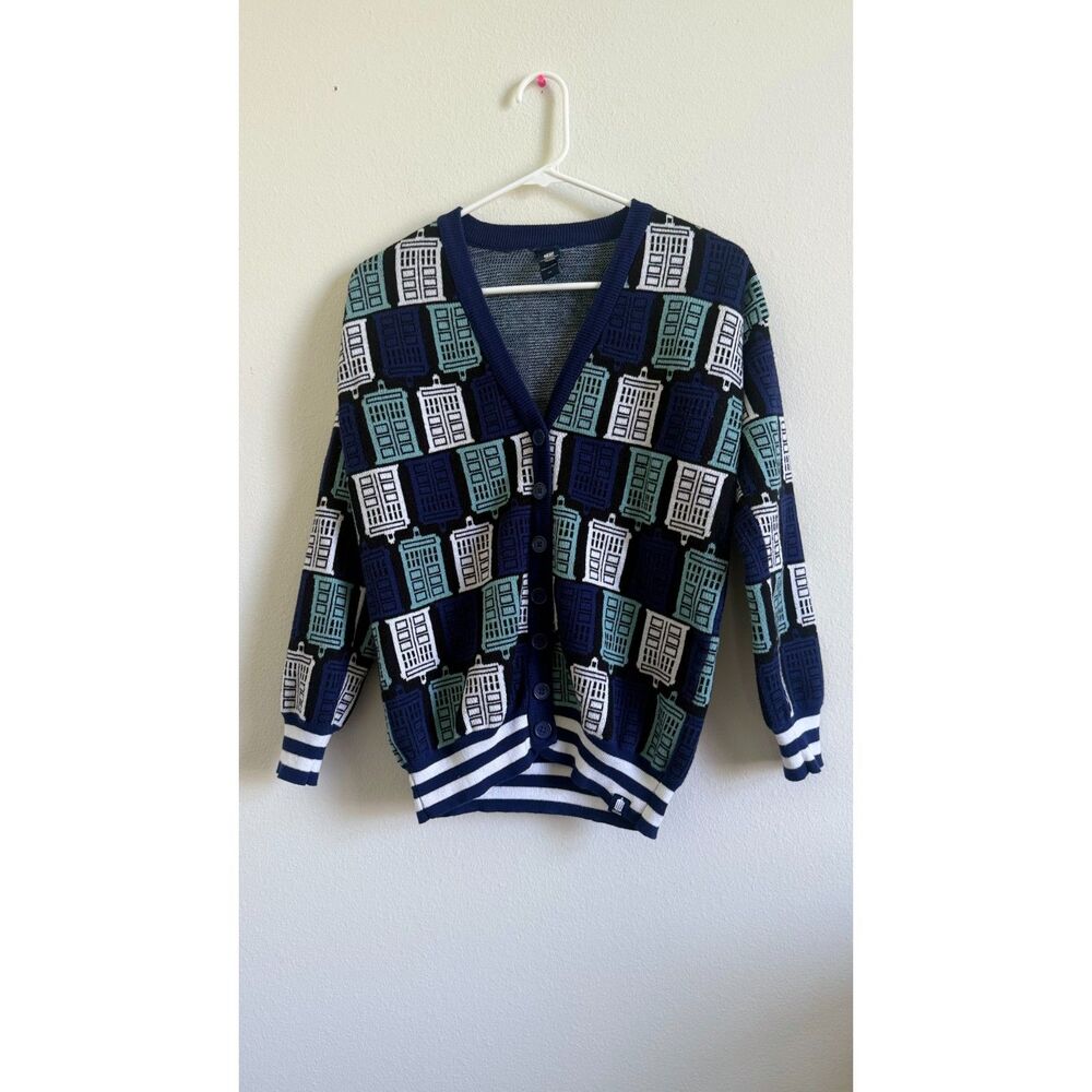Doctor Who TARDIS Cardigan Sweater Women’s M Hot Topic BBC Exclusive Blue